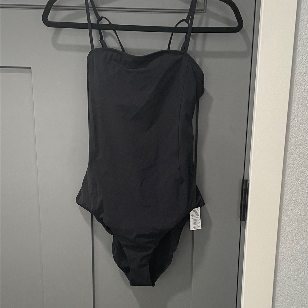 Vuori Black One-Piece Swimsuit